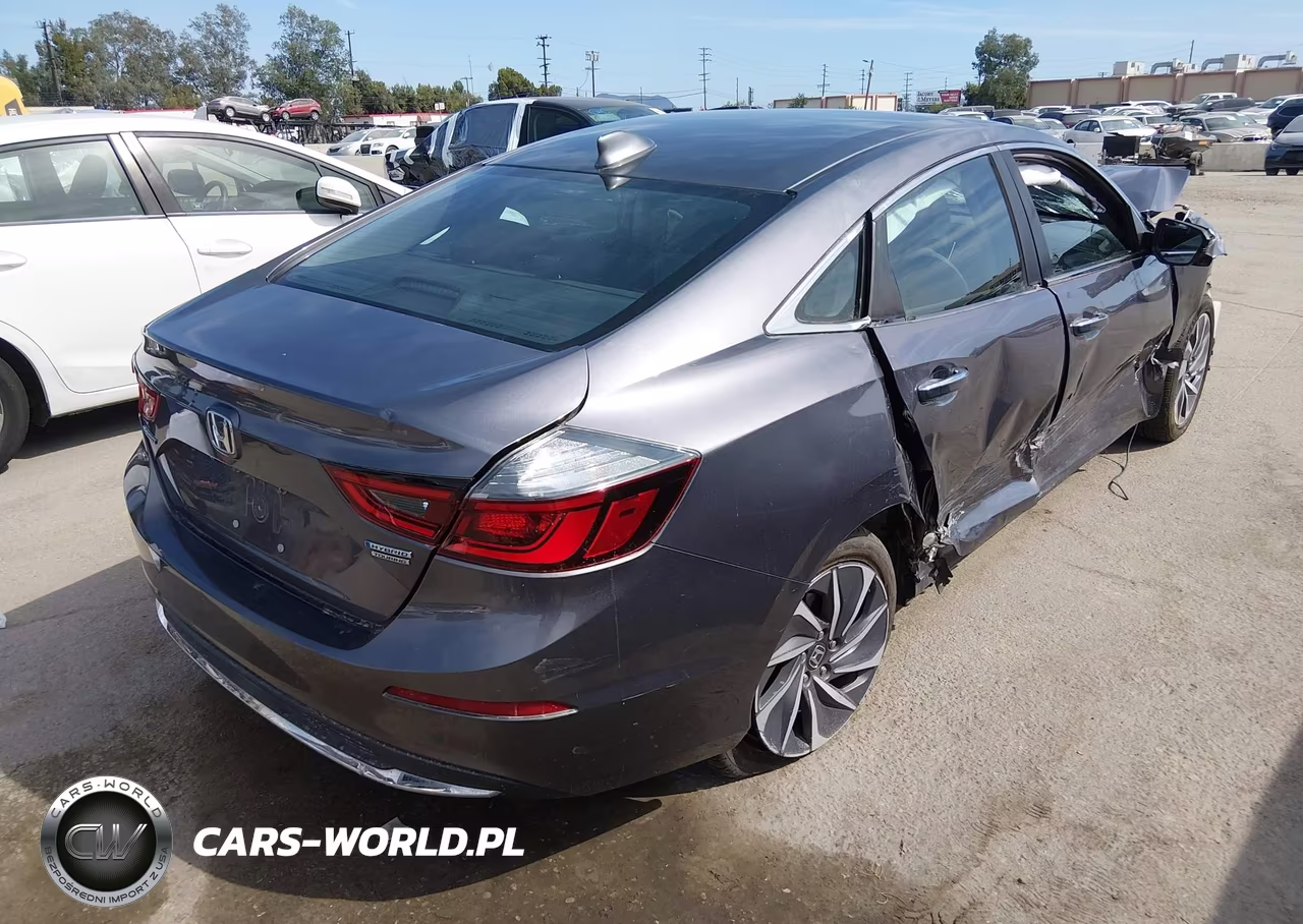 2020 Honda Insight Touring VIN:19XZE4F98LE006596 - 4