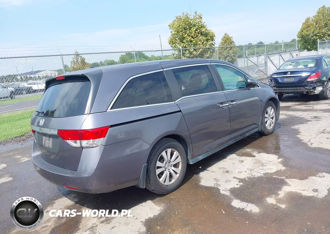 2015 Honda Odyssey Ex-L VIN:5FNRL5H66FB048830 - 4