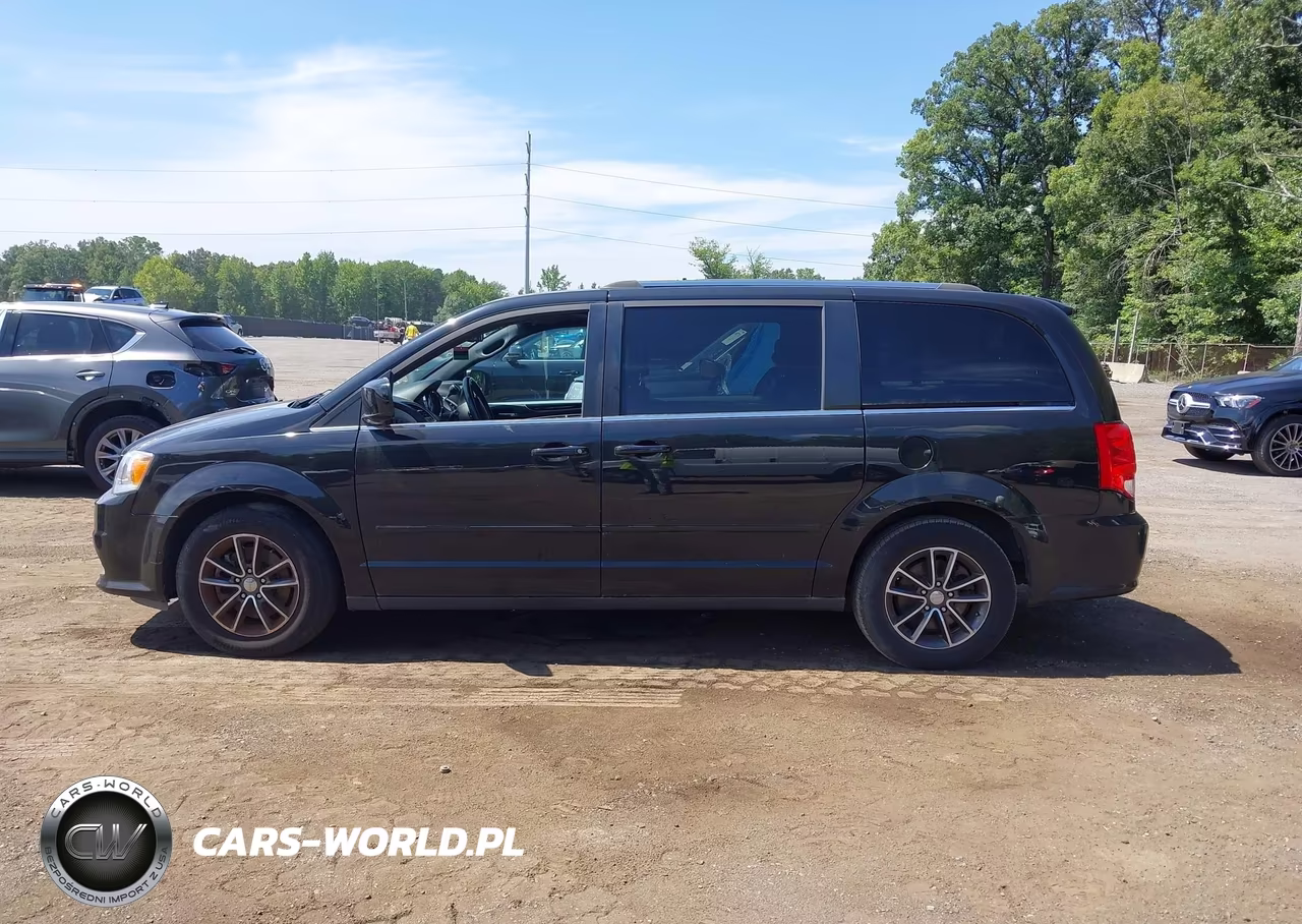 2017 Dodge Grand Caravan Sxt VIN:2C4RDGCG0HR853075 - 14