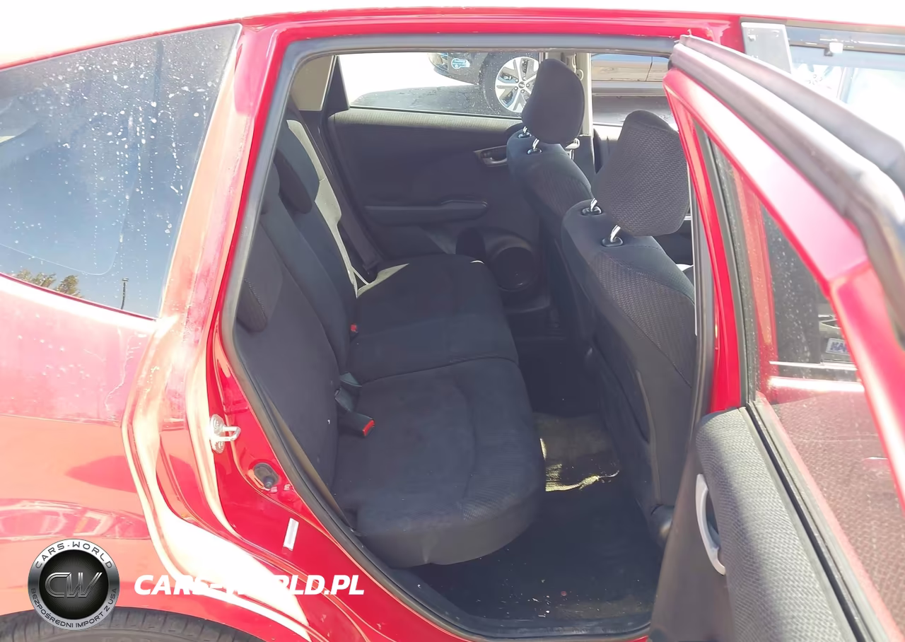 2013 Honda Fit Sport VIN:JHMGE8H5XDC043326 - 8