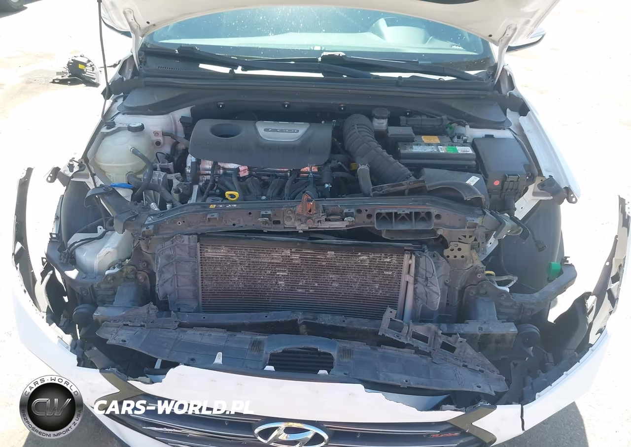 2018 Hyundai Elantra Sport VIN:KMHD04LB2JU587197 - 10
