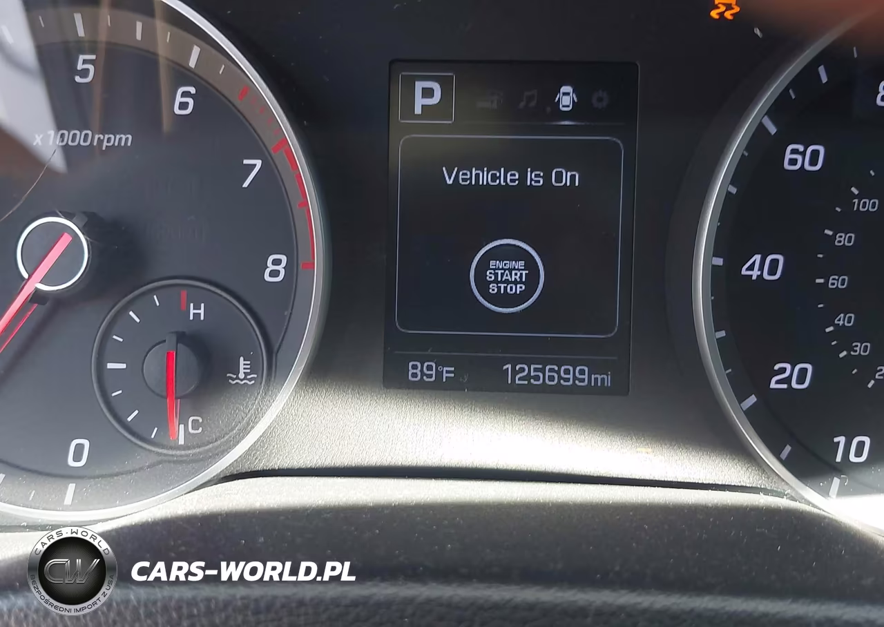 2018 Hyundai Elantra Sport VIN:KMHD04LB2JU587197 - 16