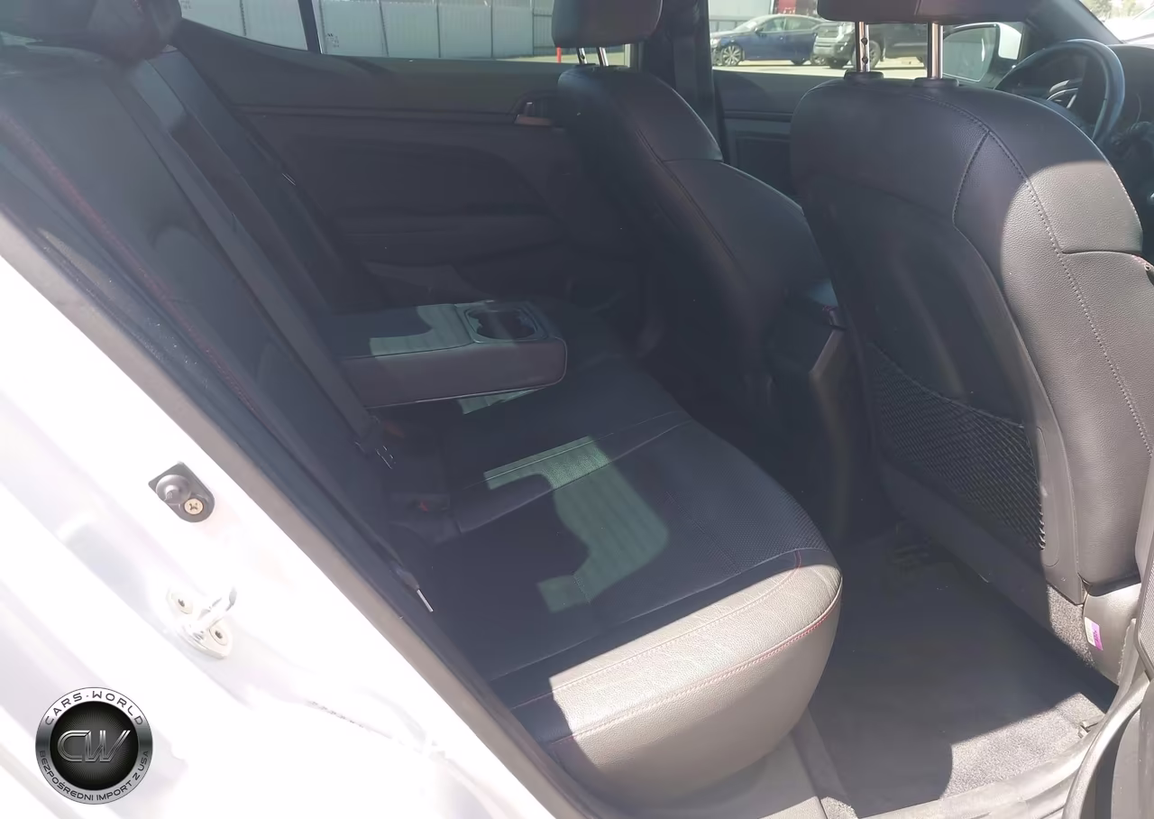 2018 Hyundai Elantra Sport VIN:KMHD04LB2JU587197 - 8