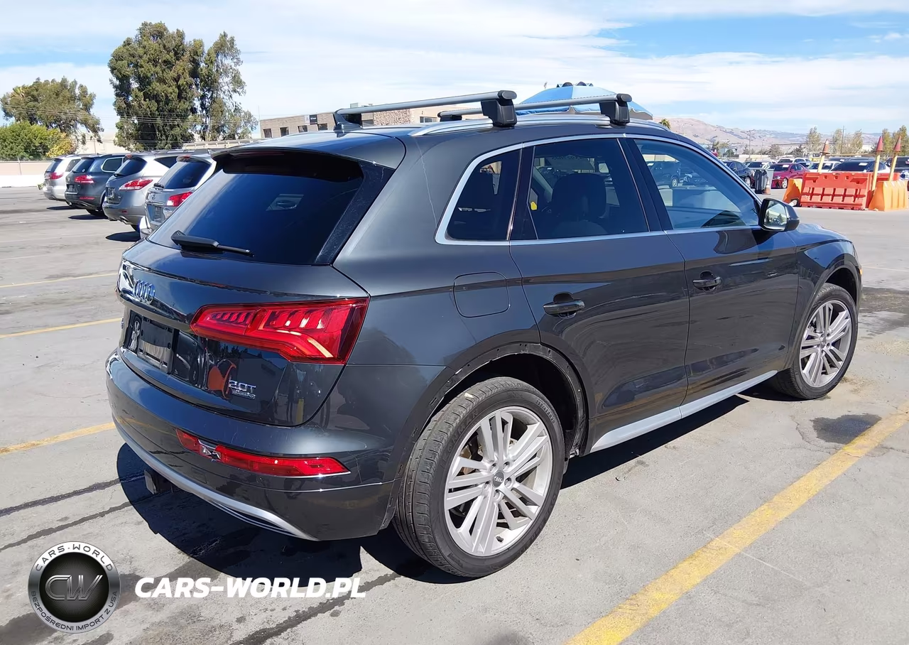 2018 Audi Q5 2.0T Premium-2.0T Tech Premium VIN:WA1CNAFYXJ2199933 - 4