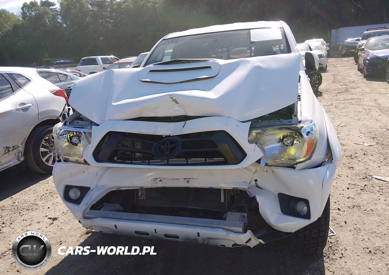 2013 Toyota Tacoma Base V6 VIN:5TFUU4EN7DX082288 - 13