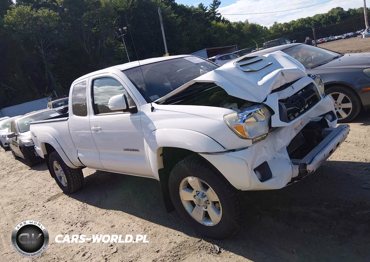 2013 Toyota Tacoma Base V6 VIN:5TFUU4EN7DX082288 - 14