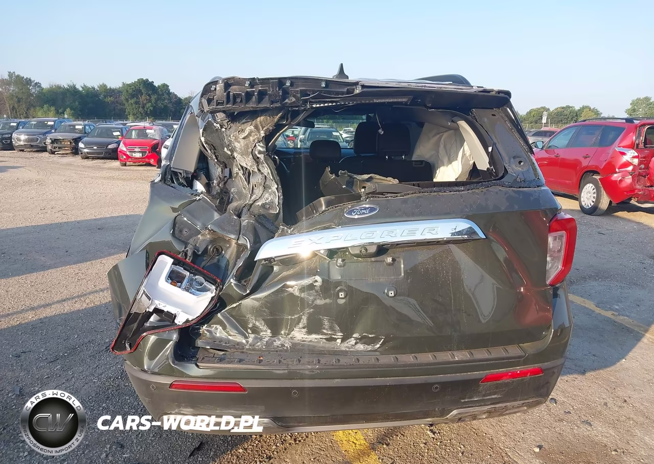 2022 Ford Explorer Xlt VIN:1FMSK7DH6NGA17245 - 17