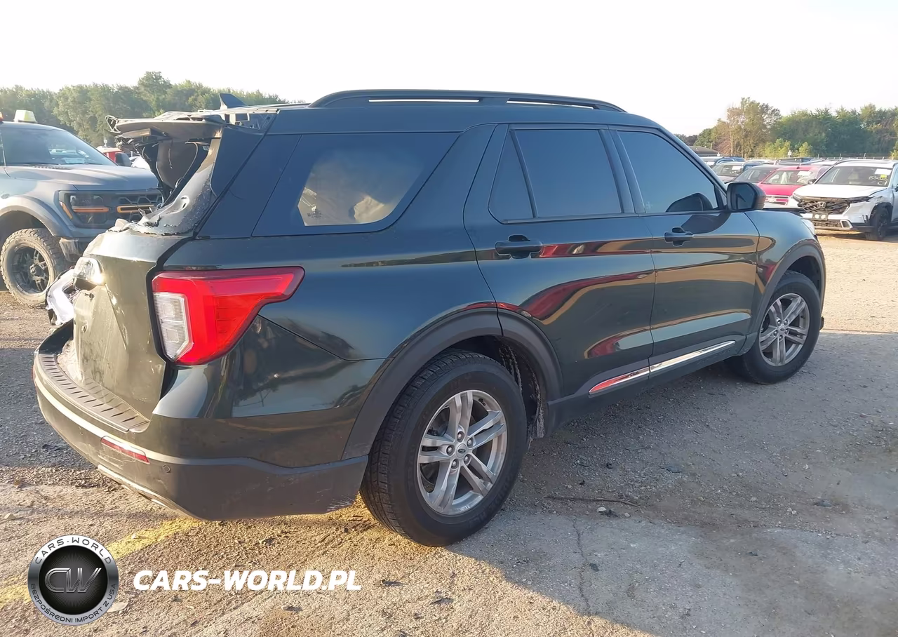 2022 Ford Explorer Xlt VIN:1FMSK7DH6NGA17245 - 4