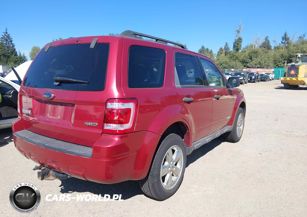 2008 Ford Escape Xlt VIN:1FMCU931X8KC81312 - 4
