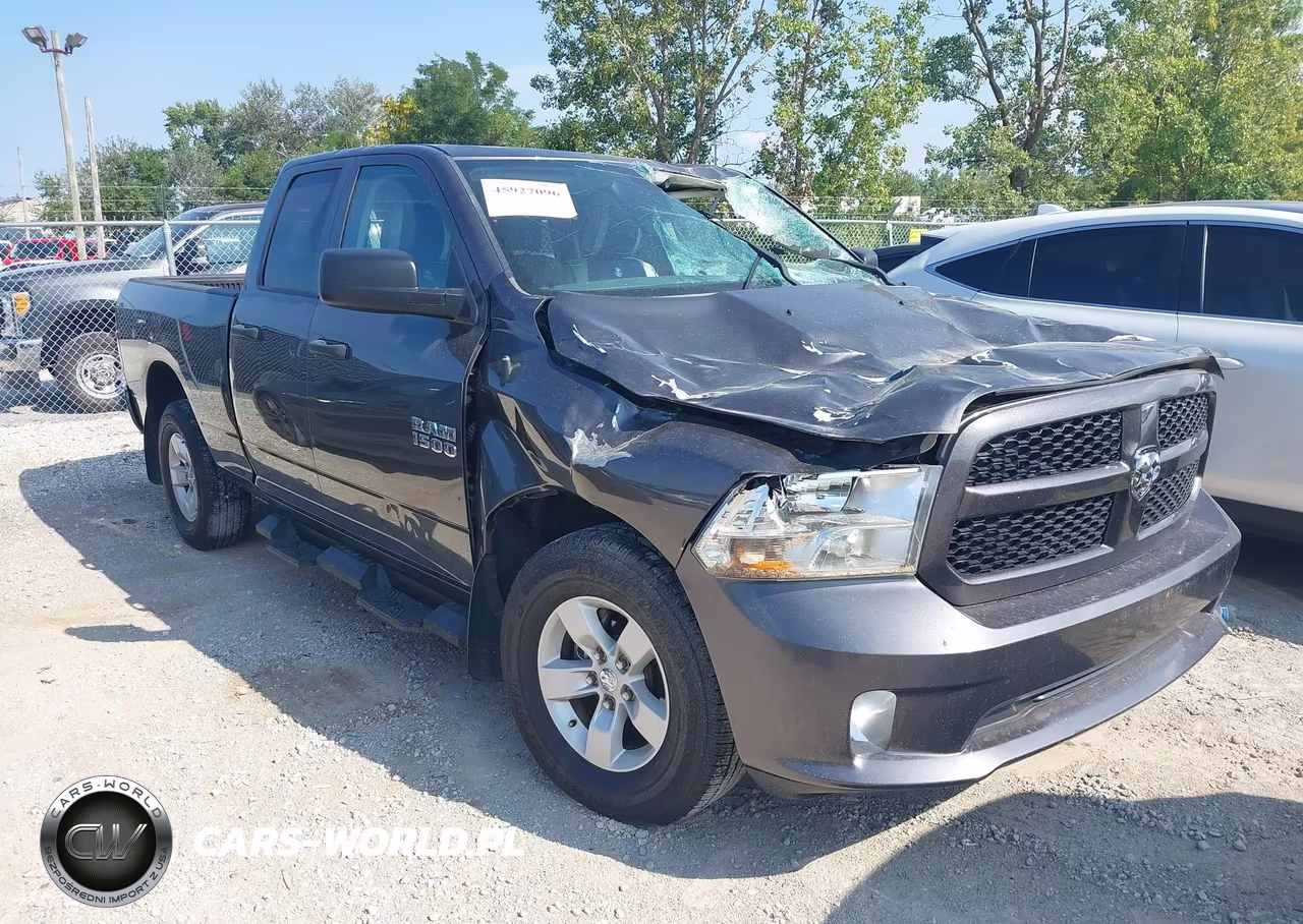 2017 Ram 1500 Express 4X4 6'4 Box VIN:1C6RR7FG4HS862266 - 1