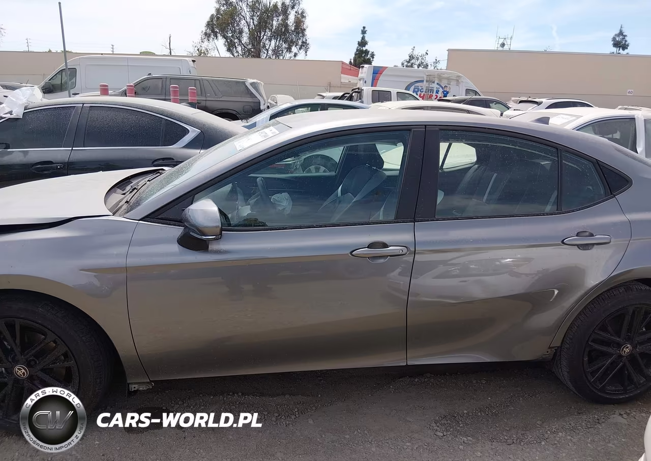 2025 Toyota Camry Se VIN:4T1DAACK5SU592729 - 18