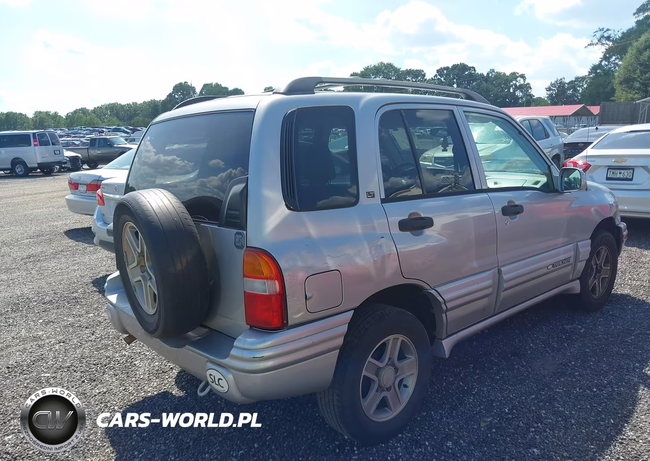 2003 Chevrolet Tracker Hard Top Lt VIN:2CNBE634136920920 - 4