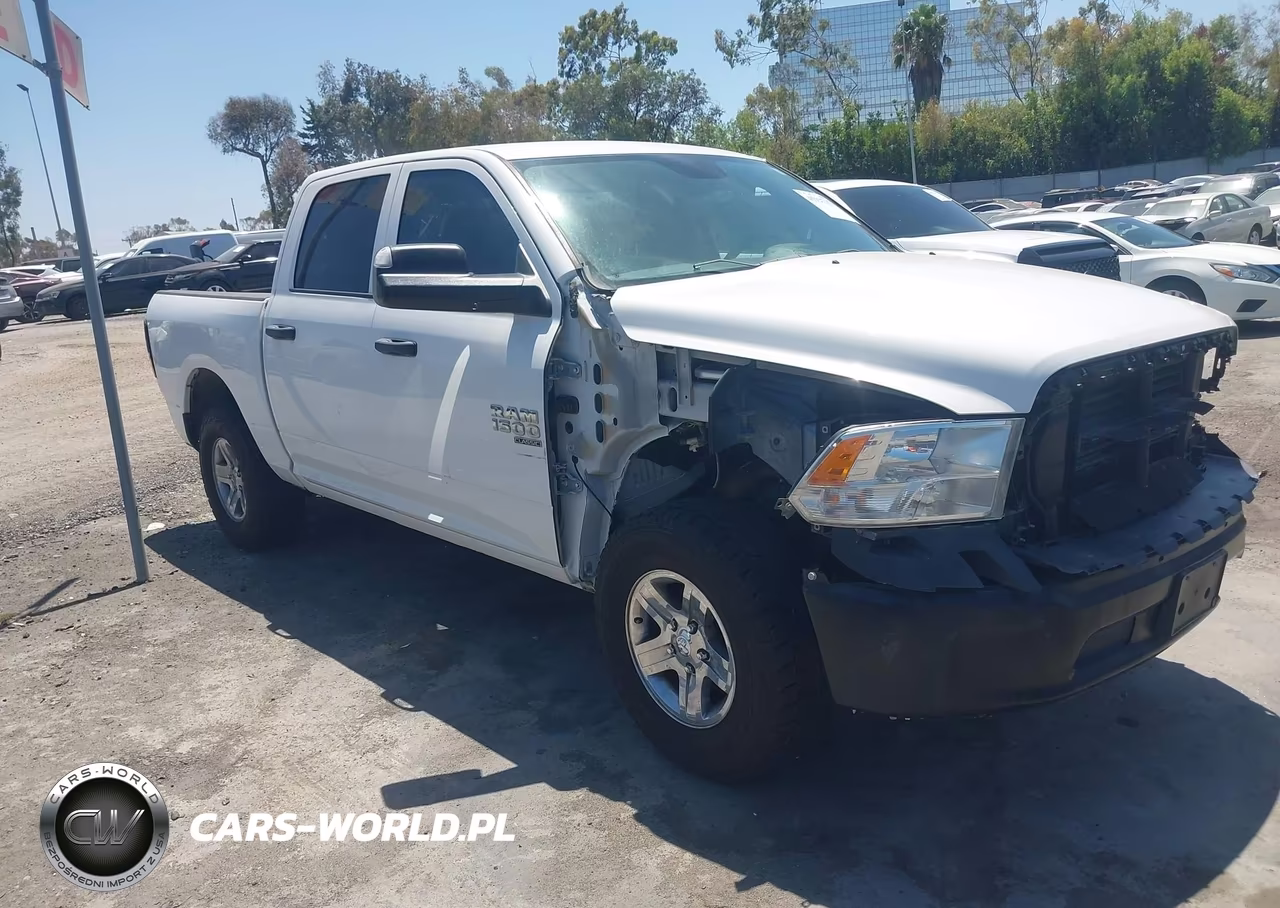 2022 Ram 1500 Classic Tradesman 4X4 5'7 Box – zdjęcie 1 z 18
