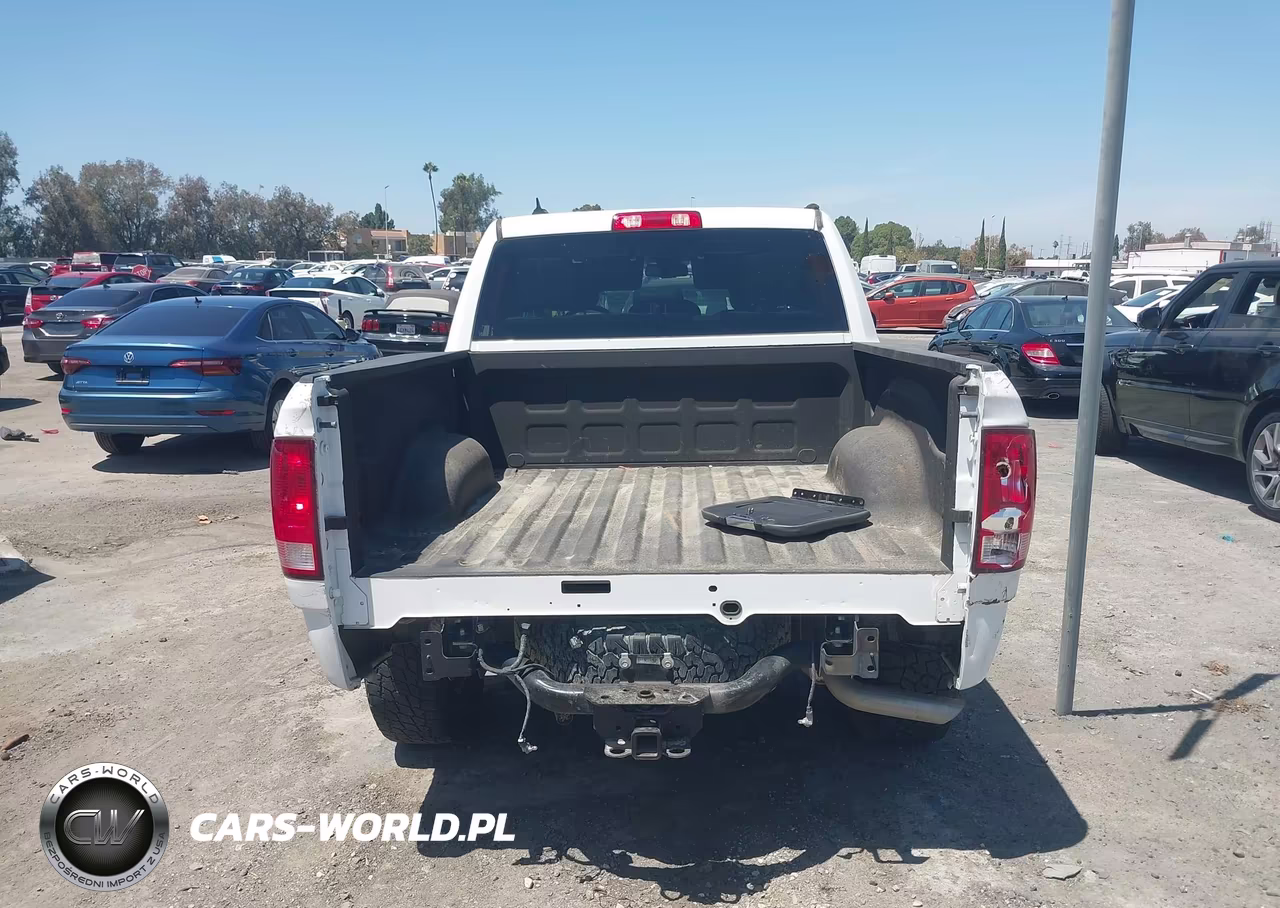 2022 Ram 1500 Classic Tradesman 4X4 5'7 Box VIN:1C6RR7KG0NS209645 - 16