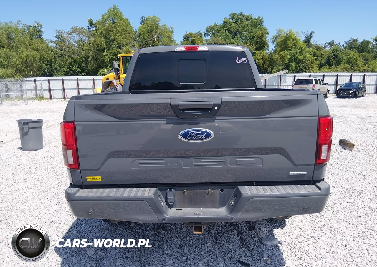 2018 Ford F-150 Xlt VIN:1FTEW1EP5JFE03275 - 16