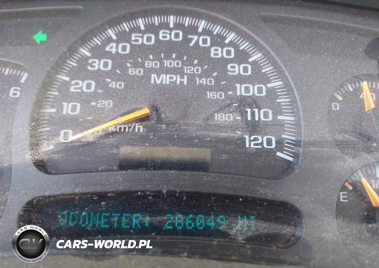 2004 Chevrolet Suburban 1500 Ls VIN:1GNEC16Z14J127307 - 7