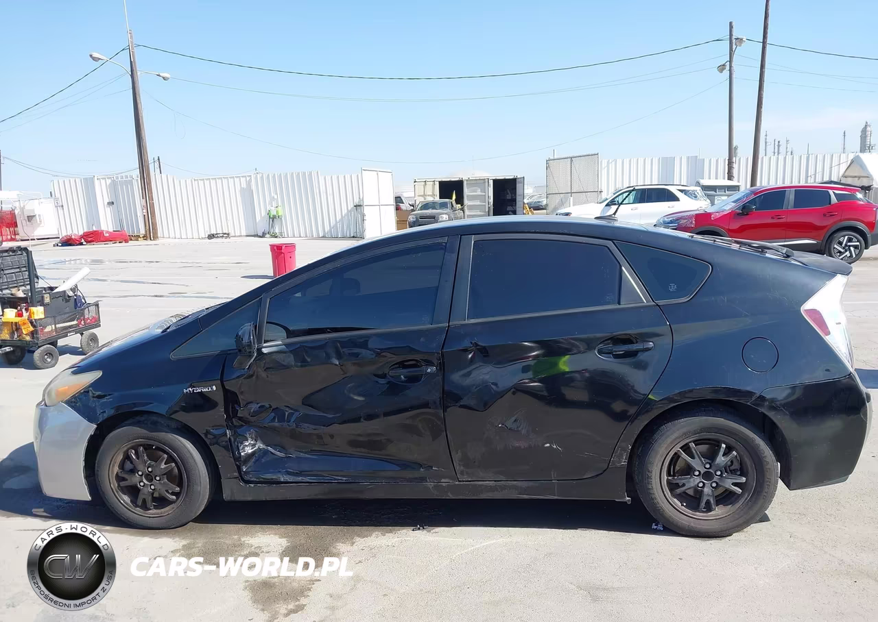 2014 Toyota Prius Three VIN:JTDKN3DU0E0357842 - 14