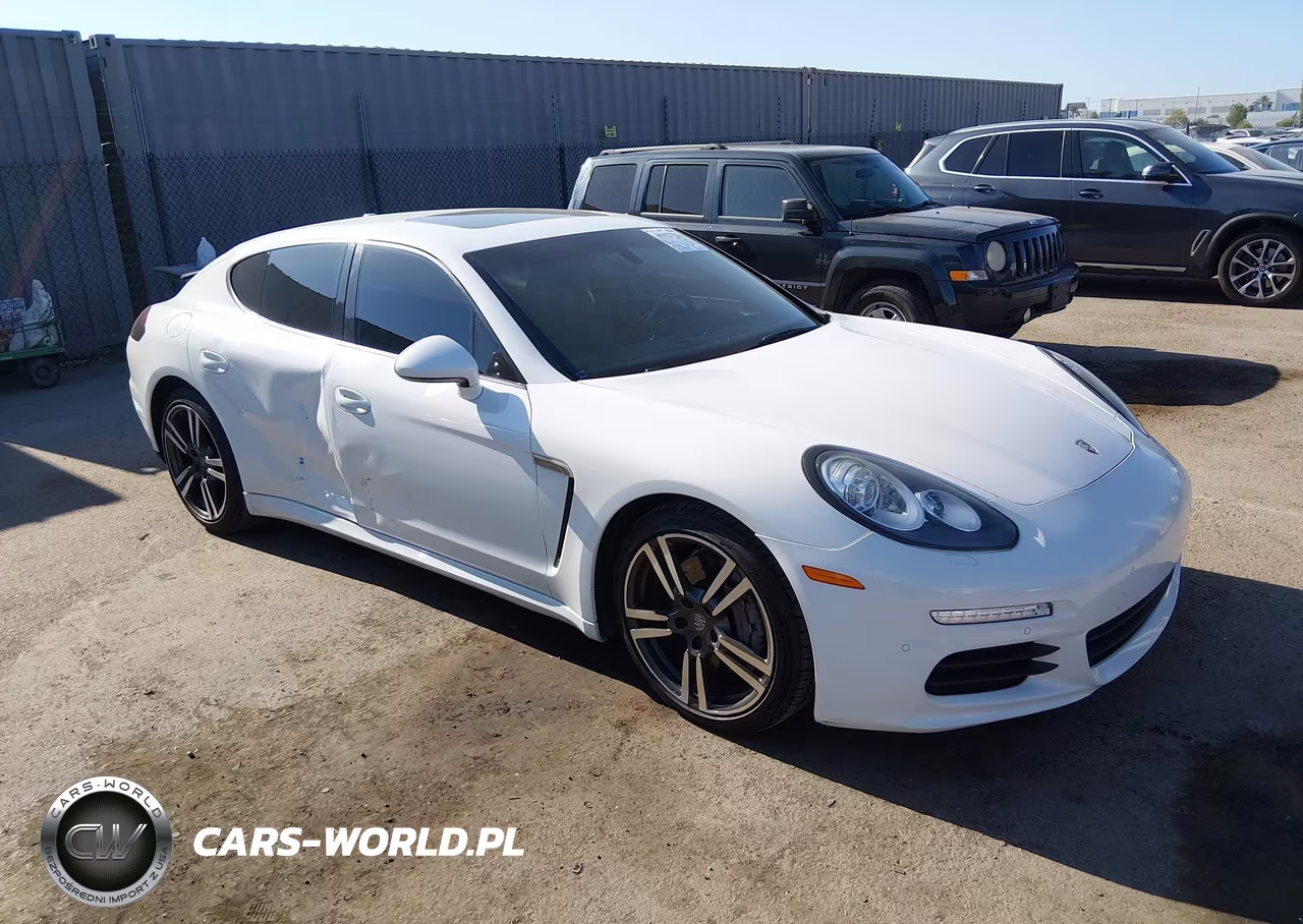 2014 Porsche Panamera 4 – zdjęcie 1 z 18