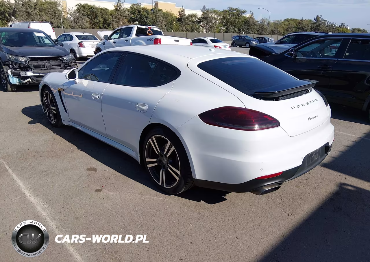 2014 Porsche Panamera 4 VIN:WP0AA2A79EL014414 - 3
