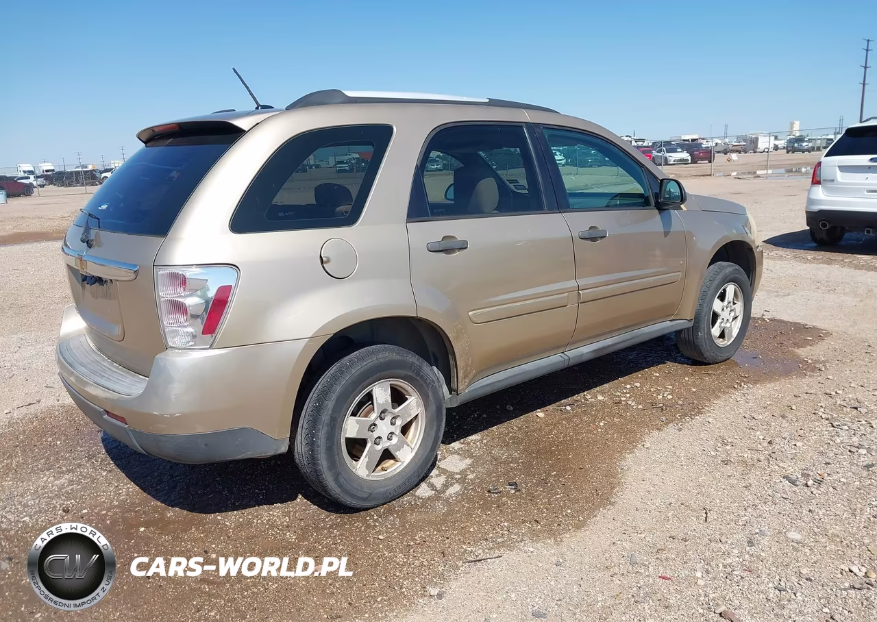 2008 Chevrolet Equinox Ls VIN:2CNDL13F586044220 - 4