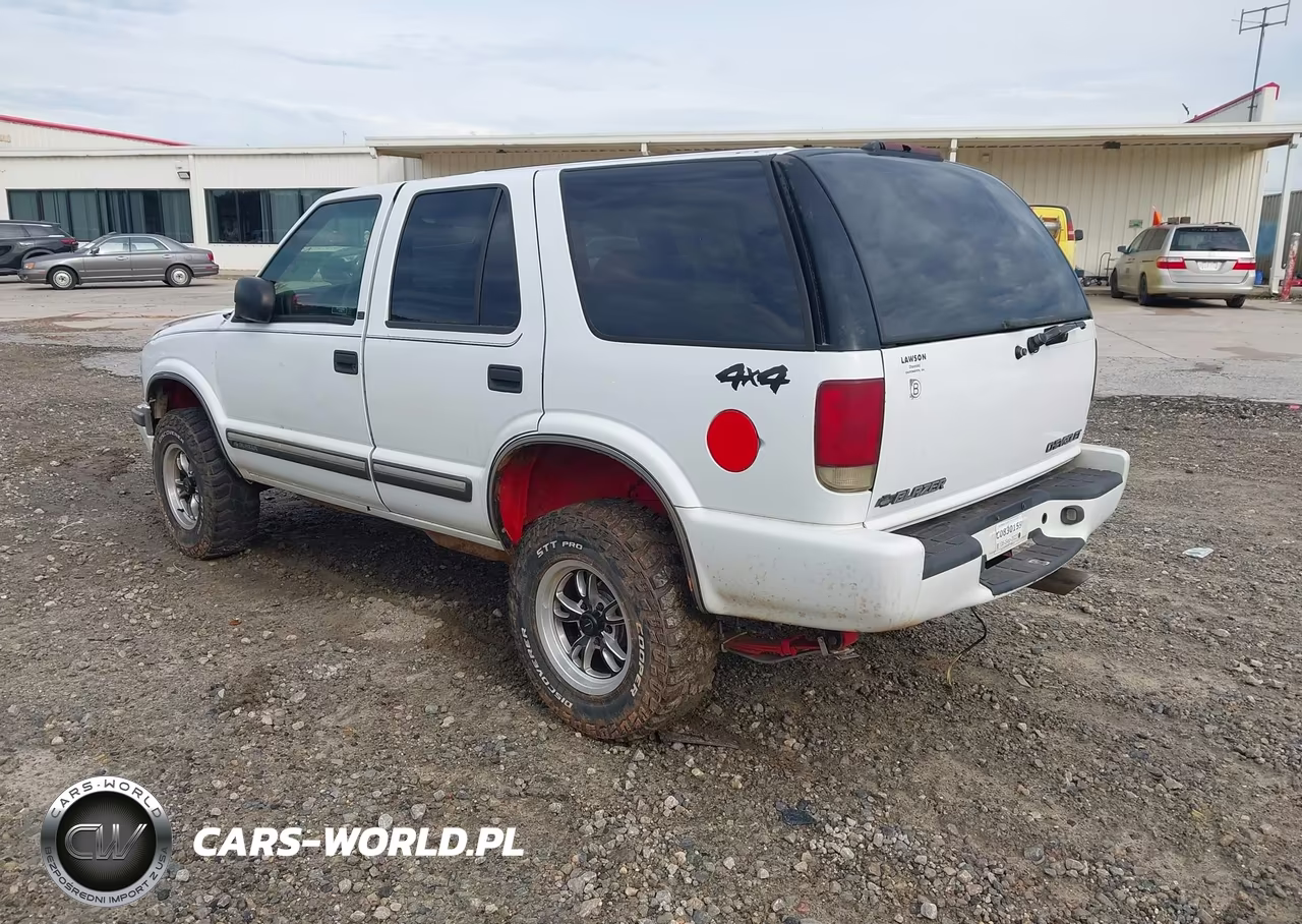 2000 Chevrolet Blazer Ls VIN:1GNDT13W9Y2181394 - 3