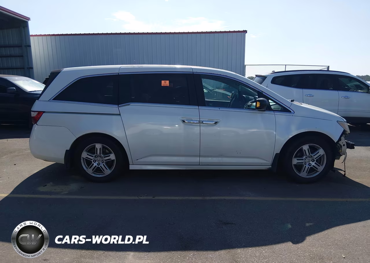2012 Honda Odyssey Touring-Touring Elite VIN:5FNRL5H9XCB075714 - 13