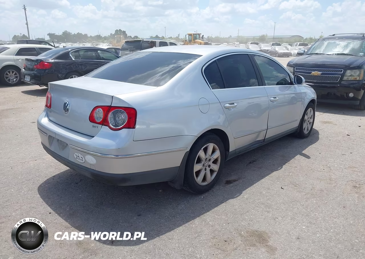 2008 Volkswagen Passat Turbo VIN:WVWJK73CX8P047844 - 4