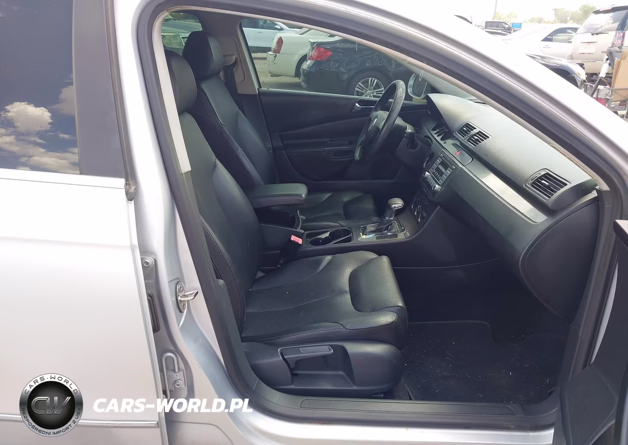 2008 Volkswagen Passat Turbo VIN:WVWJK73CX8P047844 - 5