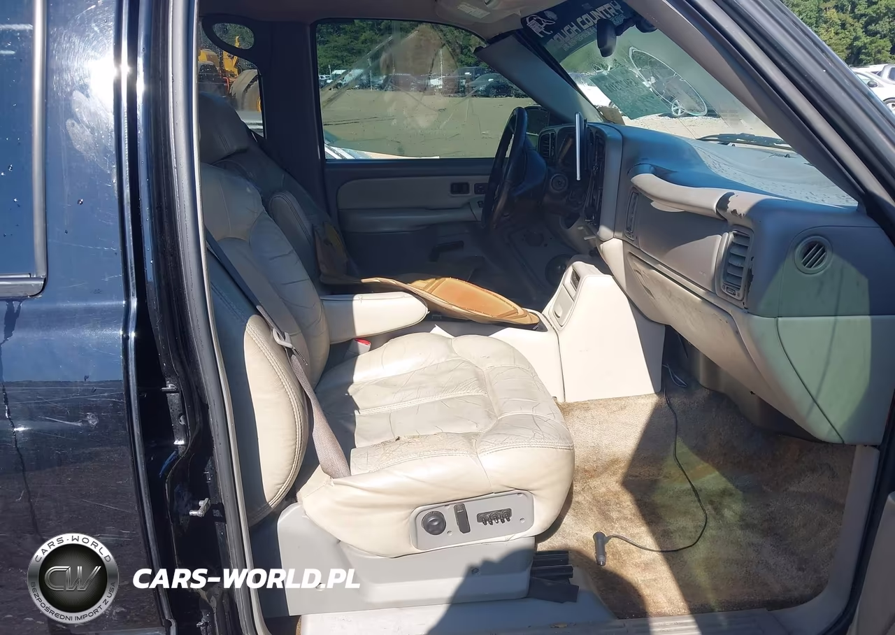 2002 Chevrolet Tahoe Lt VIN:1GNEC13Z22R220047 - 5