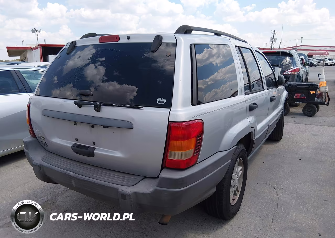2004 Jeep Grand Cherokee Laredo VIN:1J4GX48S84C285116 - 4