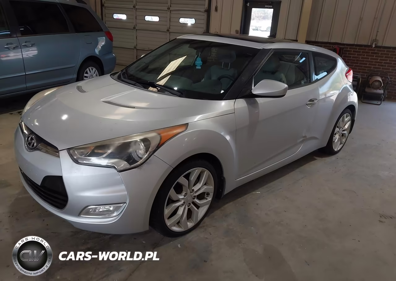 2012 Hyundai Veloster Base W-Gray VIN:KMHTC6AD6CU056901 - 2