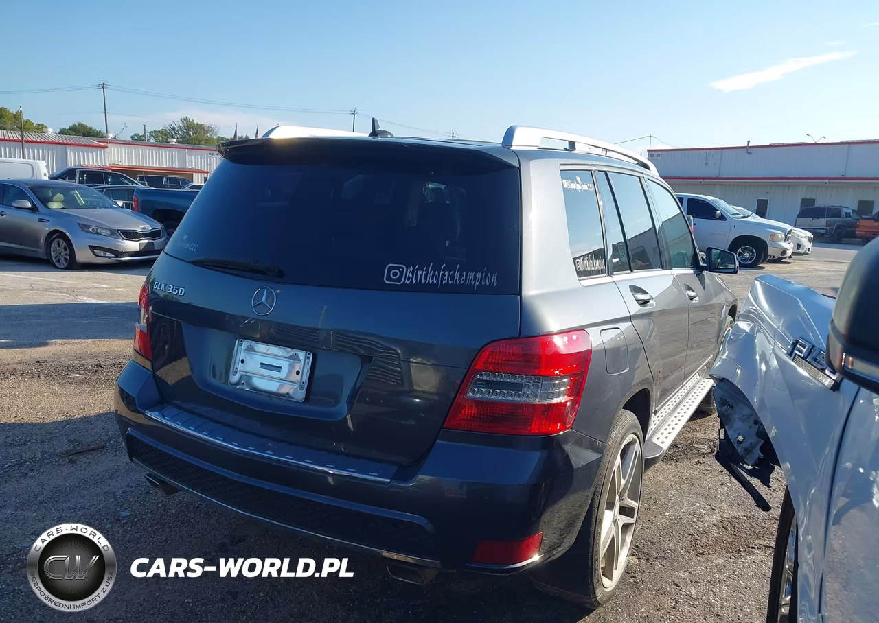 2011 Mercedes-Benz Glk 350 VIN:WDCGG5GB3BF607924 - 4