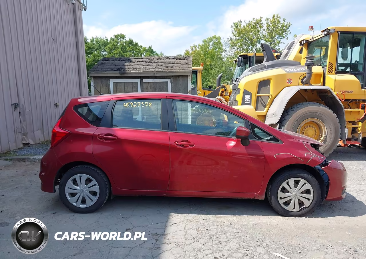 2018 Nissan Versa Note S VIN:3N1CE2CP9JL352990 - 13