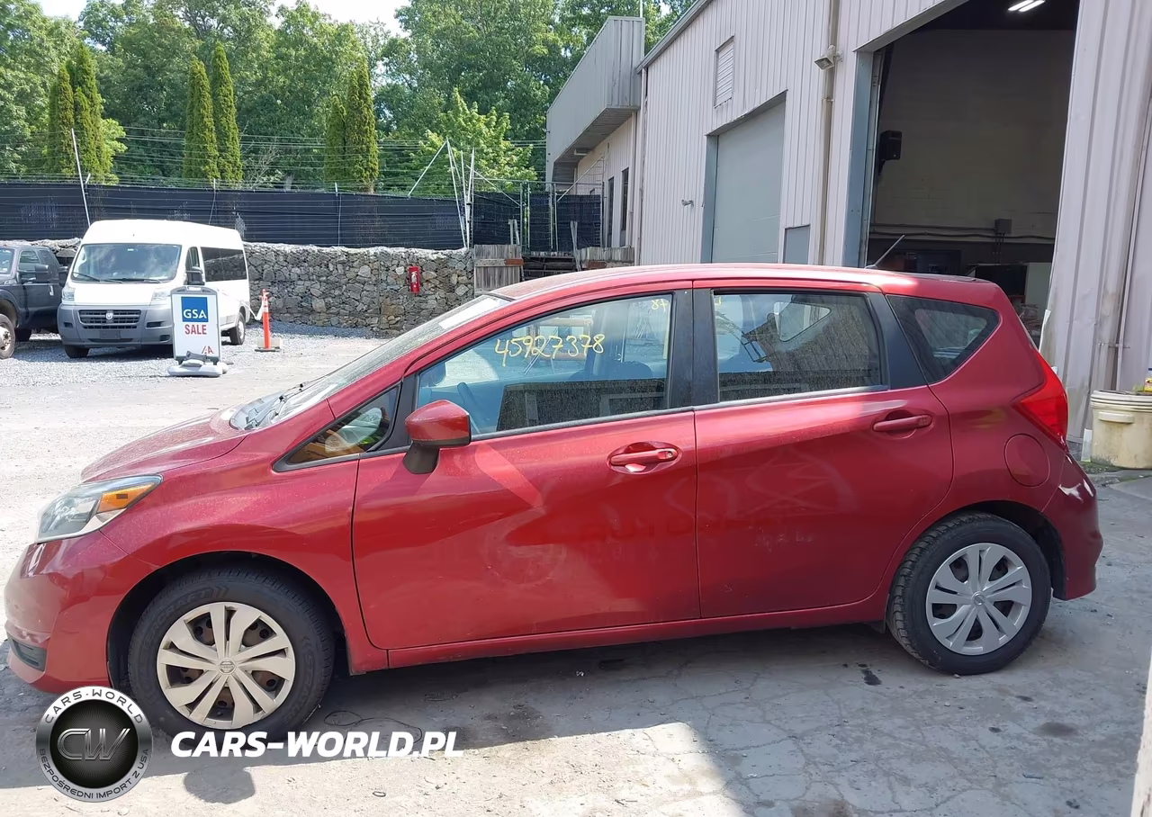 2018 Nissan Versa Note S VIN:3N1CE2CP9JL352990 - 14