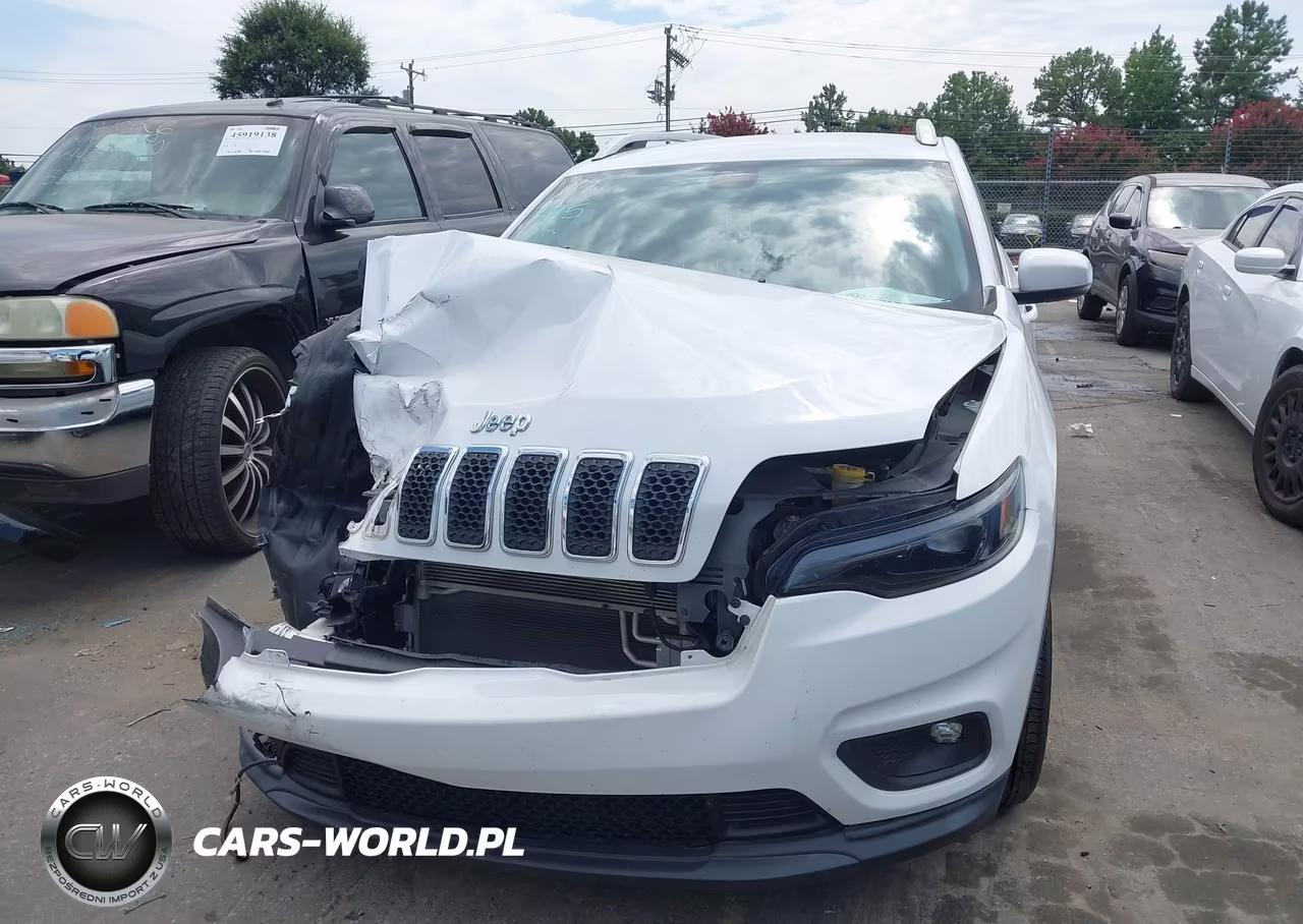 2019 Jeep Cherokee Latitude Plus Fwd VIN:1C4PJLLB8KD383689 - 12
