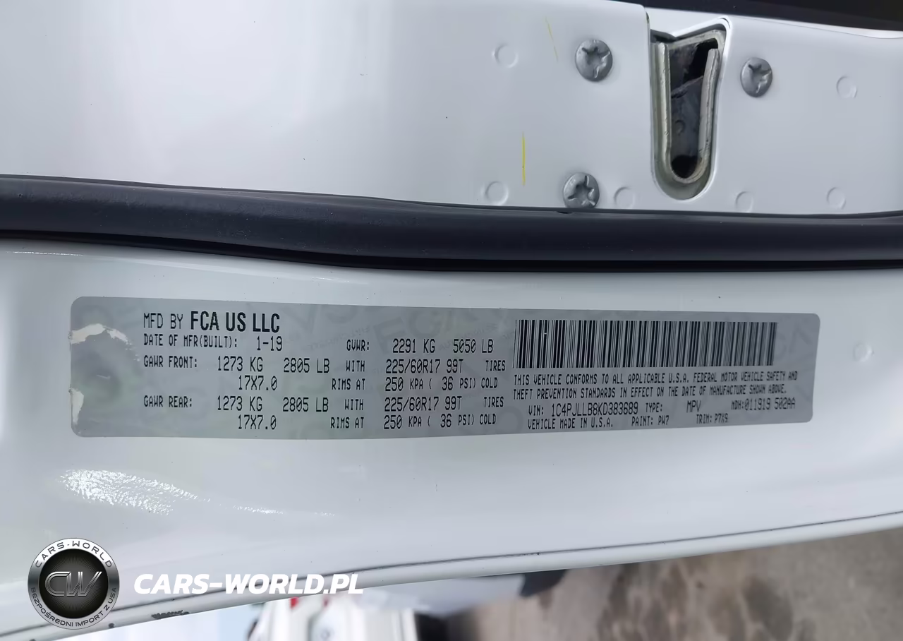2019 Jeep Cherokee Latitude Plus Fwd VIN:1C4PJLLB8KD383689 - 9