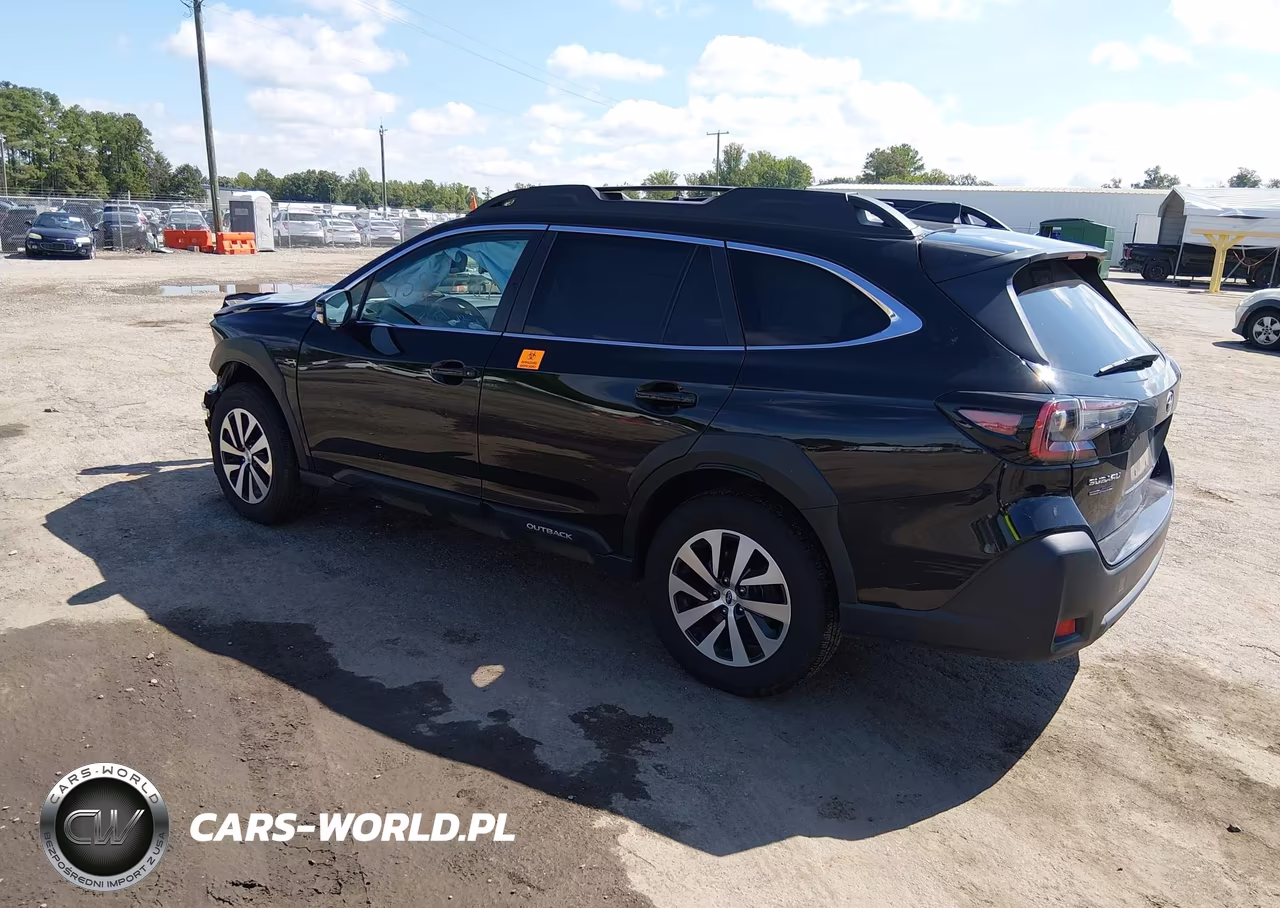 2023 Subaru Outback Premium VIN:4S4BTADC9P3223300 - 3
