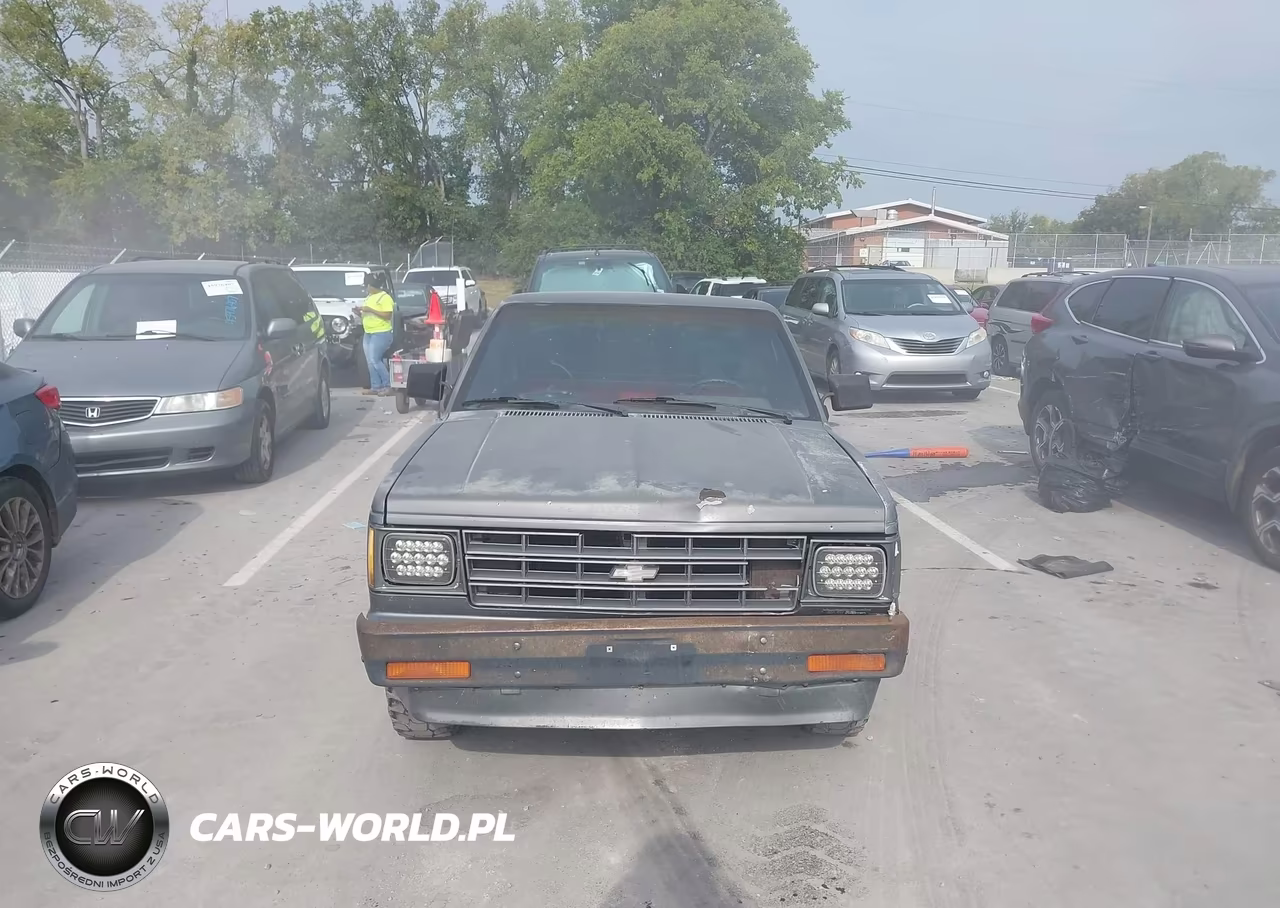 1986 Chevrolet S Truck S10 VIN:1GCBS14RXG8170637 - 12