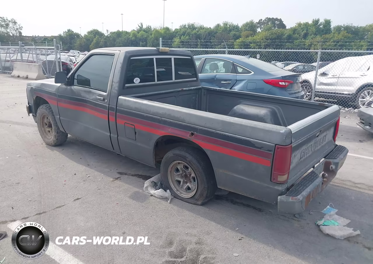 1986 Chevrolet S Truck S10 VIN:1GCBS14RXG8170637 - 3