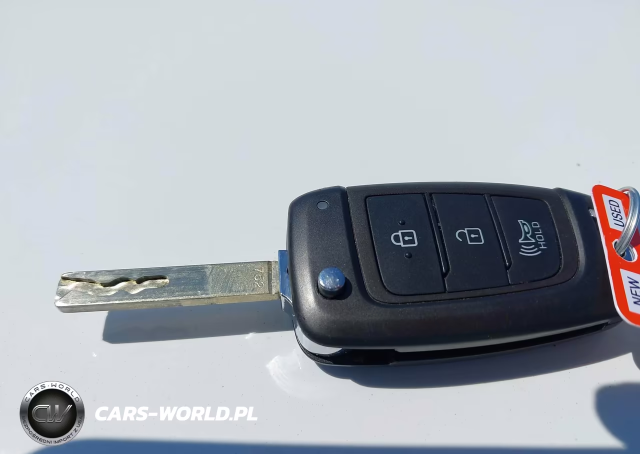 2025 Hyundai Venue Se VIN:KMHRB8A32SU407933 - 11