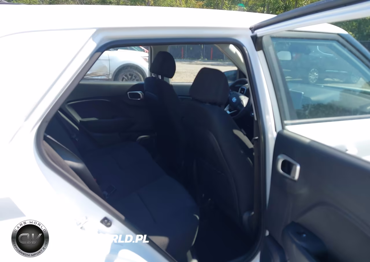 2025 Hyundai Venue Se VIN:KMHRB8A32SU407933 - 8