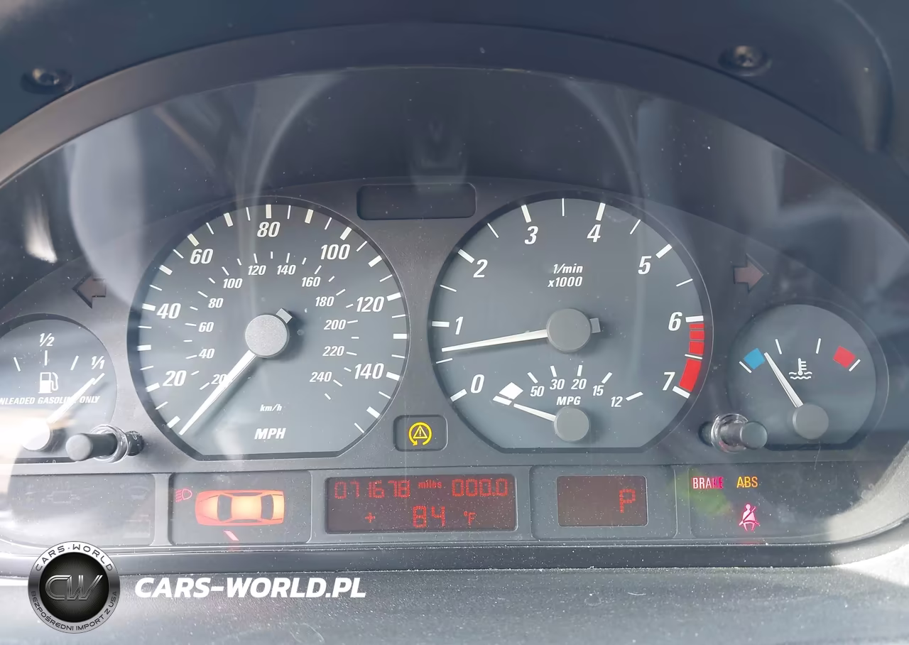2002 BMW 325Ci VIN:WBABS33452PG84217 - 7