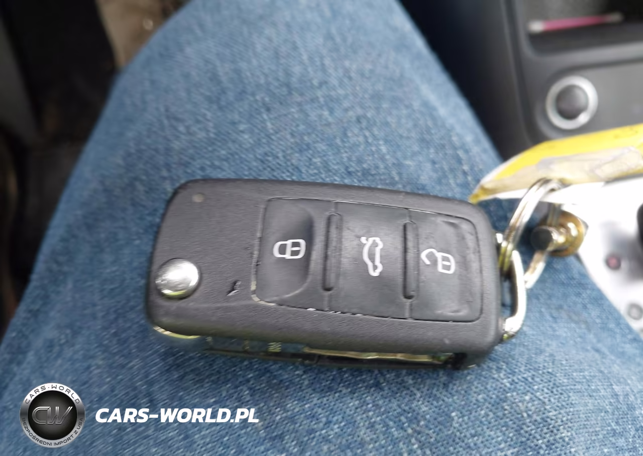 2011 Volkswagen Tiguan Sel VIN:WVGBV7AX8BW001908 - 11