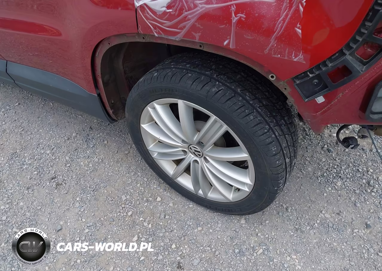 2011 Volkswagen Tiguan Sel VIN:WVGBV7AX8BW001908 - 12