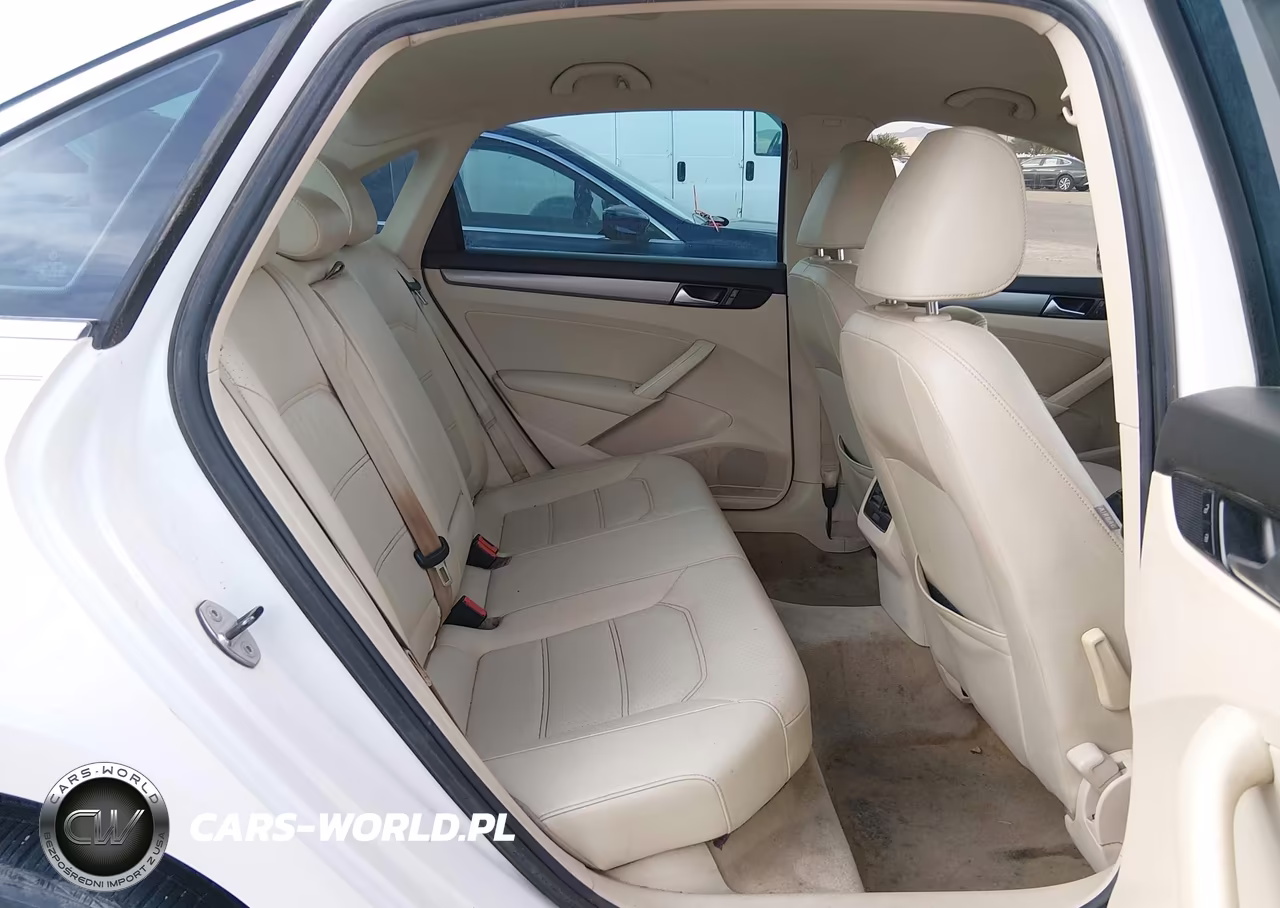 2014 Volkswagen Passat 1.8T Se VIN:1VWBS7A31EC040613 - 8