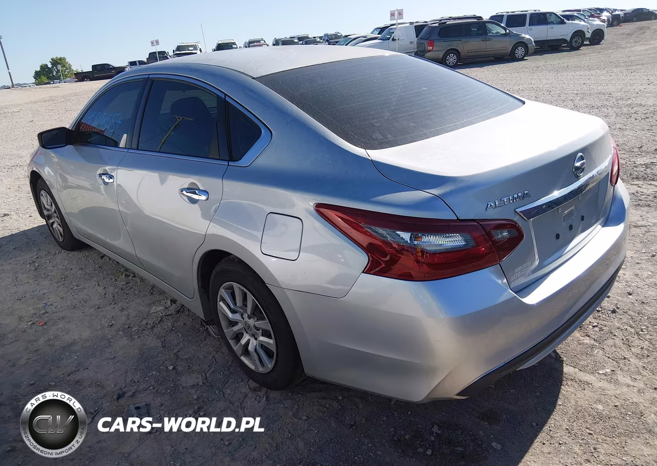 2018 Nissan Altima 2.5 S VIN:1N4AL3AP3JC155799 - 3