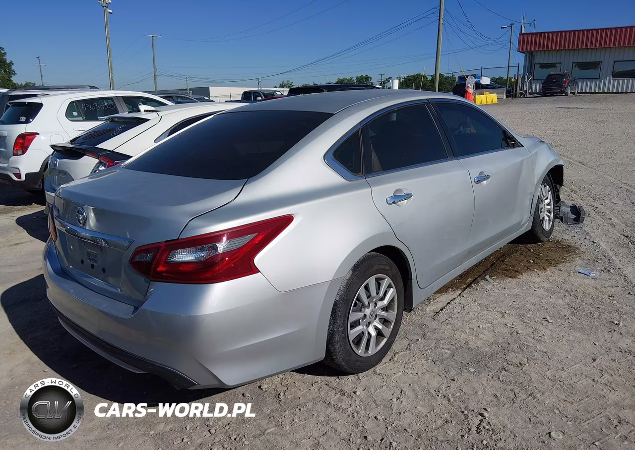 2018 Nissan Altima 2.5 S VIN:1N4AL3AP3JC155799 - 4