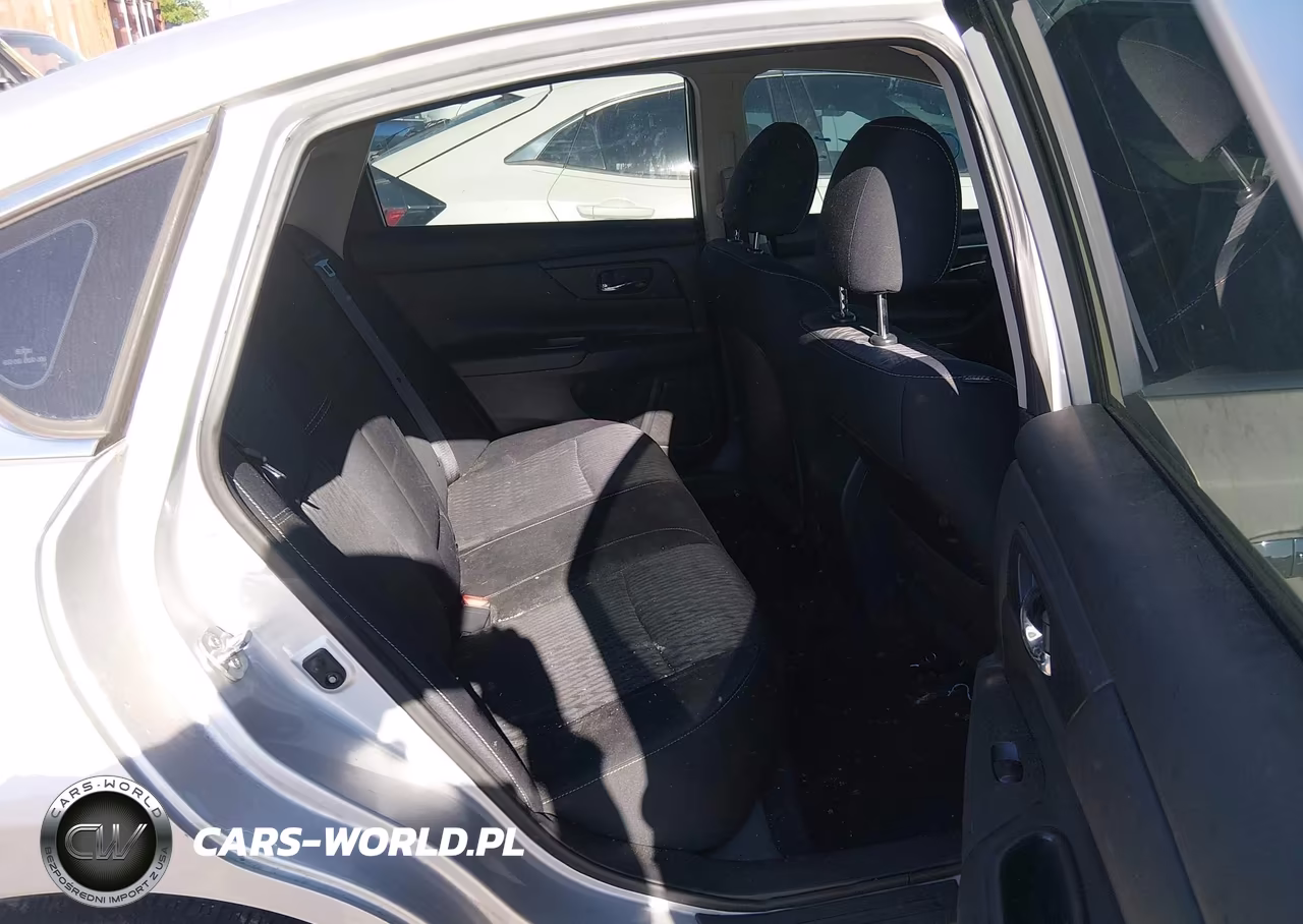 2018 Nissan Altima 2.5 S VIN:1N4AL3AP3JC155799 - 8