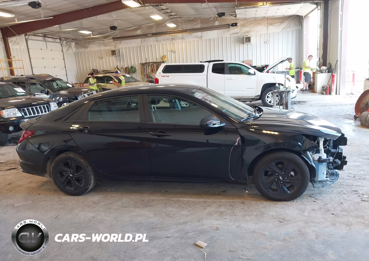 2021 Hyundai Elantra Sel VIN:5NPLM4AG9MH023483 - 13