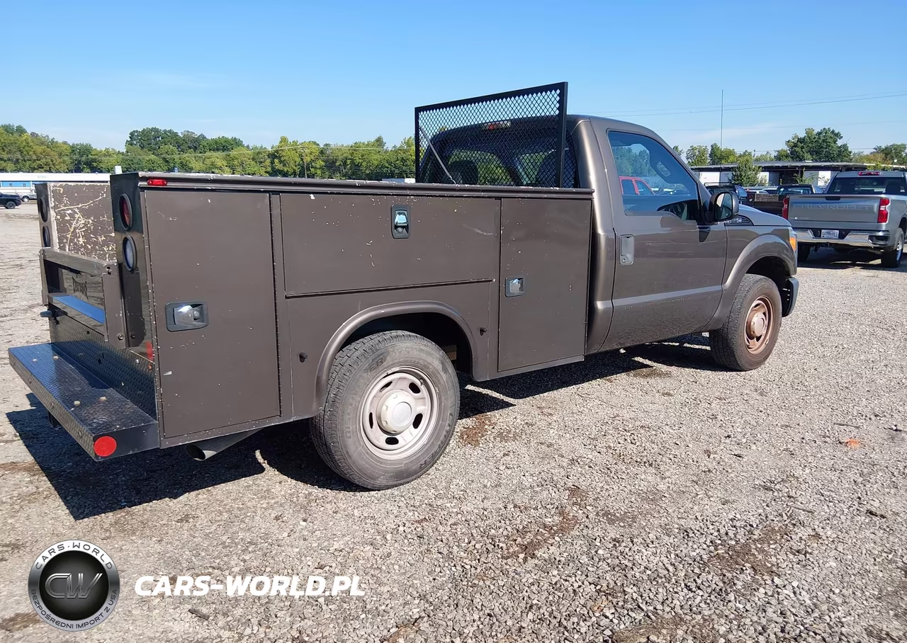 2016 Ford F-250 Xl VIN:1FDBF2A60GEC87791 - 4